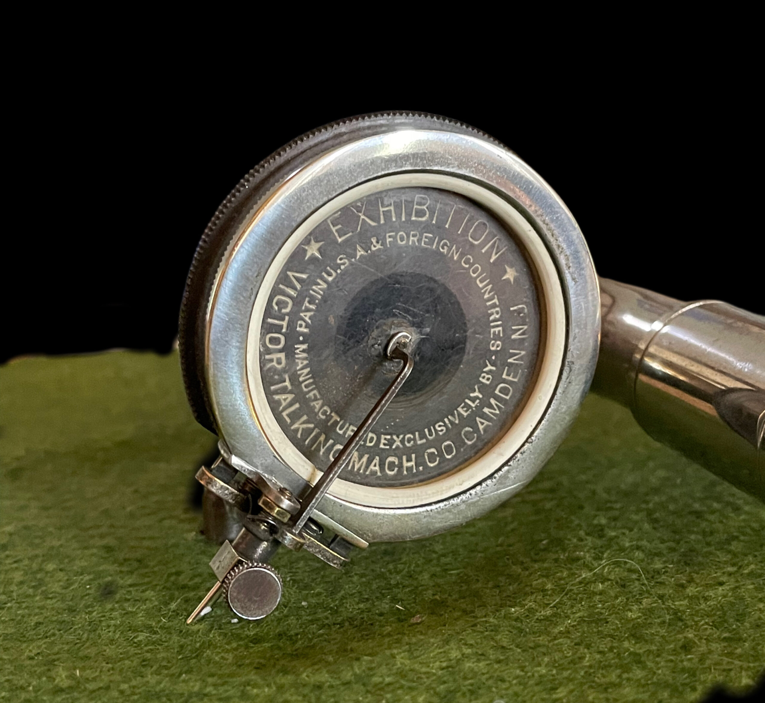 Victor "M" Phonograph - Image 10