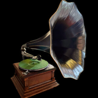 Victor "M" Phonograph