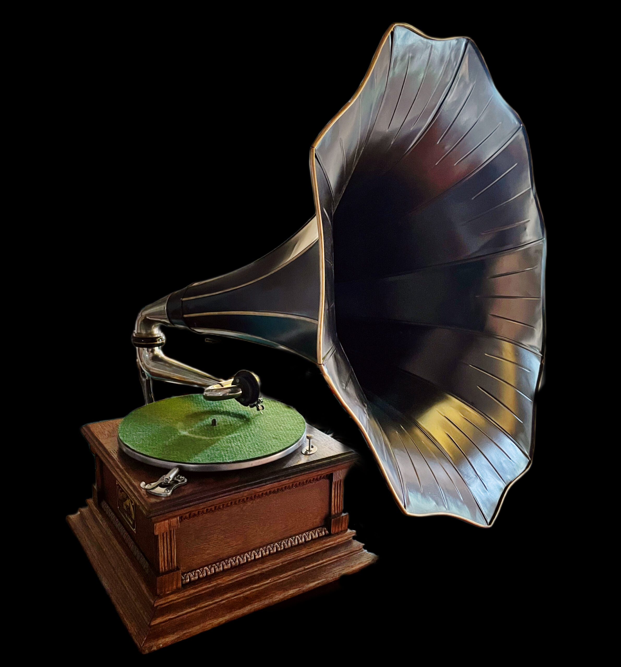 Victor "M" Phonograph