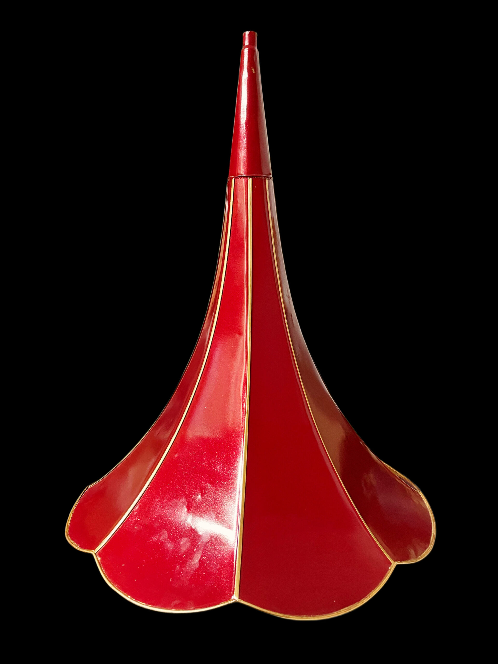 Beautiful Burgundy Horn with Gold Trim - Image 7