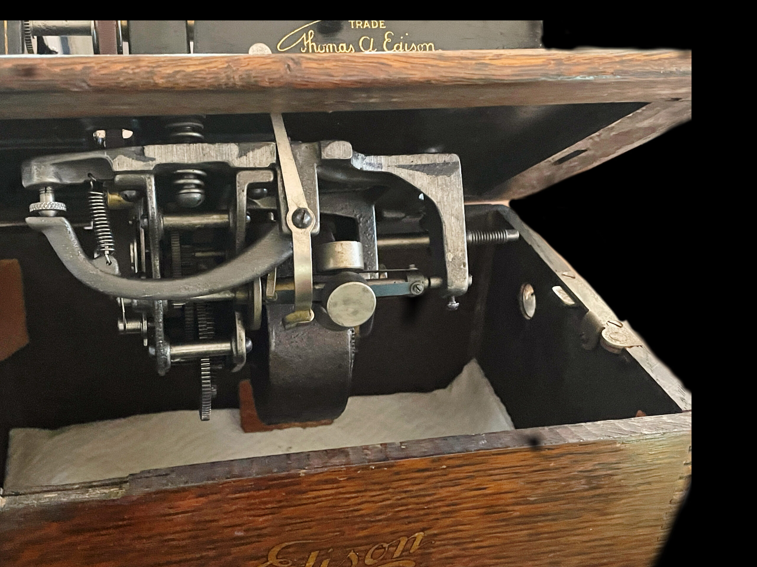 Edison Standard “Model F” Phonograph - Image 2